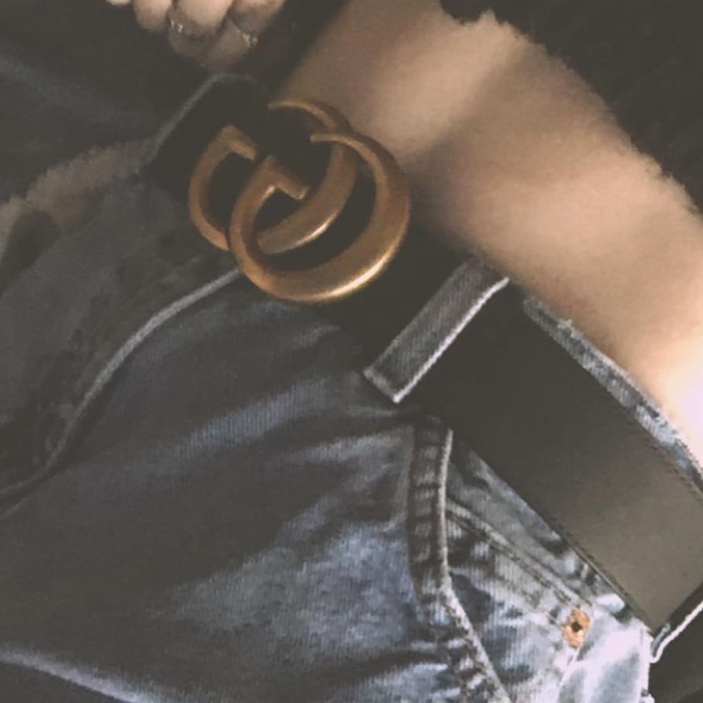 Real gucci belt small. 26-32in waist.
